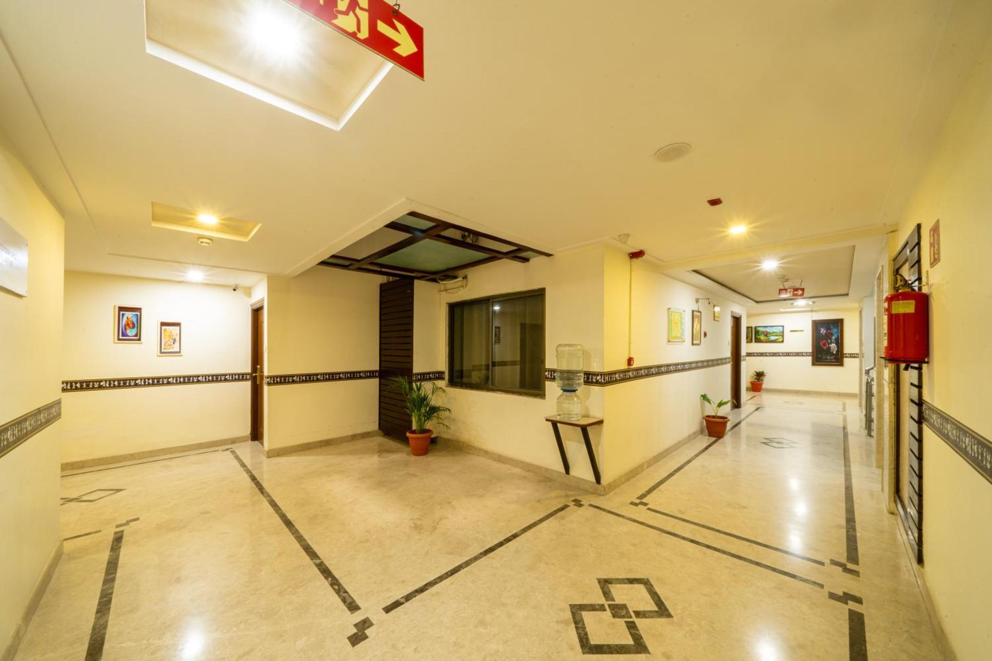 Midtown Suites Marathahalli Bangalore Exterior foto