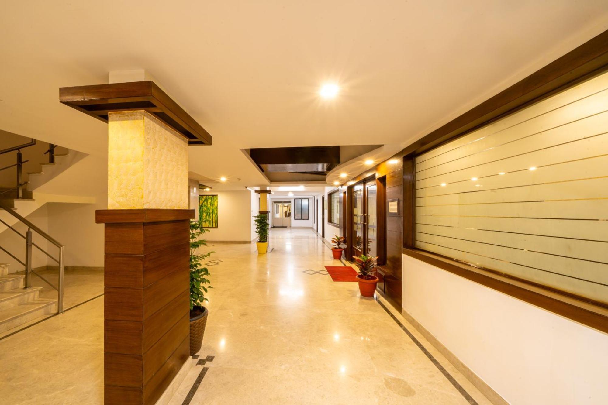 Midtown Suites Marathahalli Bangalore Exterior foto